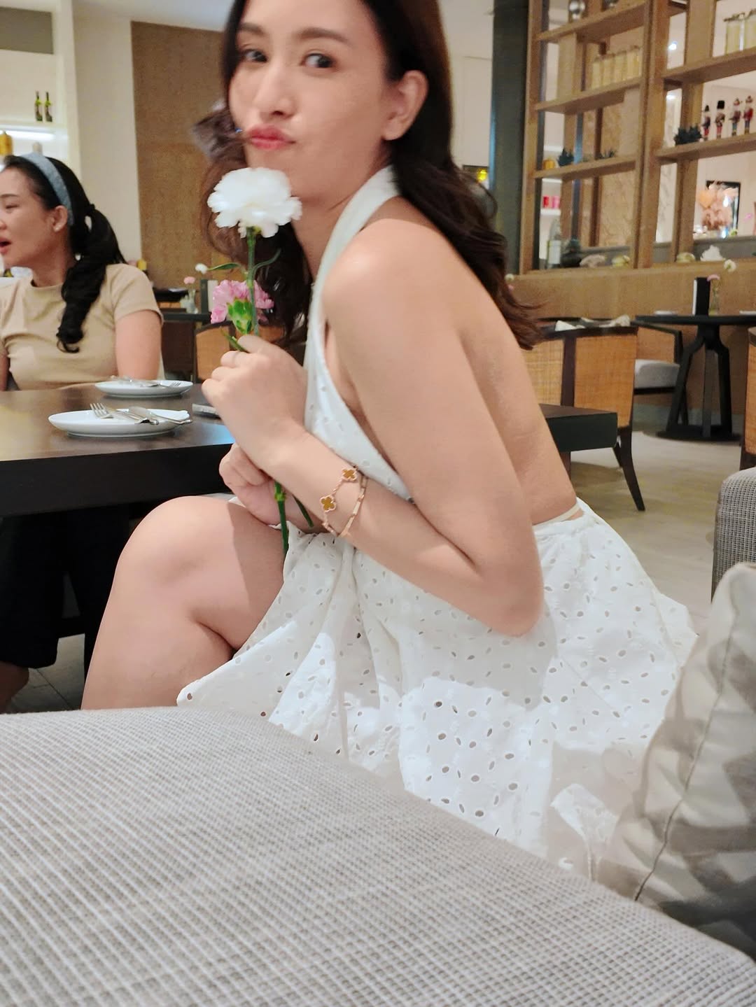 เบนซ์ - ปุณยาพร พูลพิพัฒน์