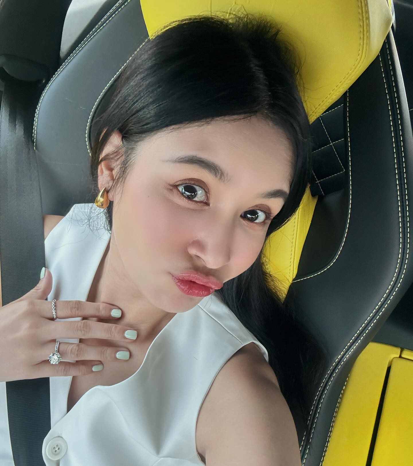 เบนซ์ - ปุณยาพร พูลพิพัฒน์