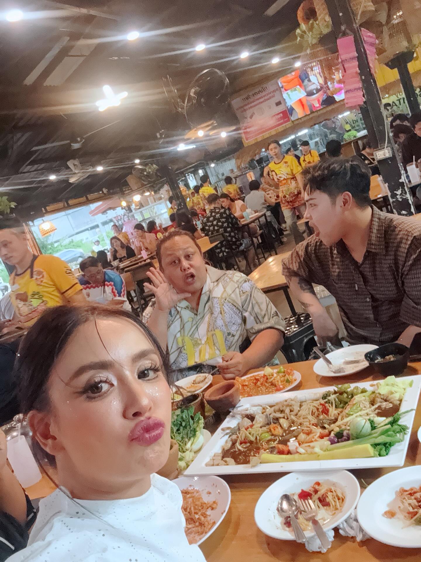 เบนซ์ - ปุณยาพร พูลพิพัฒน์