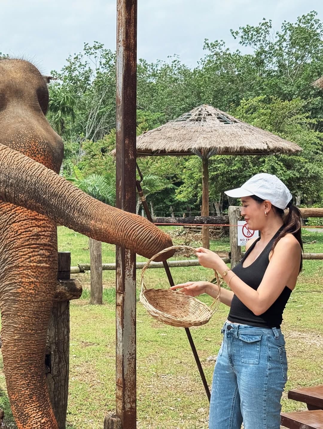 เบนซ์ - ปุณยาพร พูลพิพัฒน์