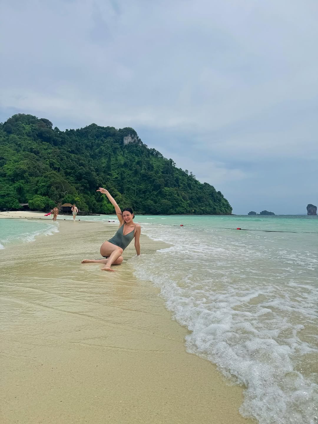 เบนซ์ - ปุณยาพร พูลพิพัฒน์