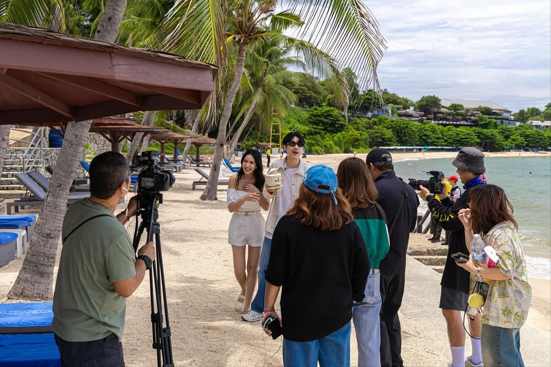 เบนซ์ - ปุณยาพร พูลพิพัฒน์