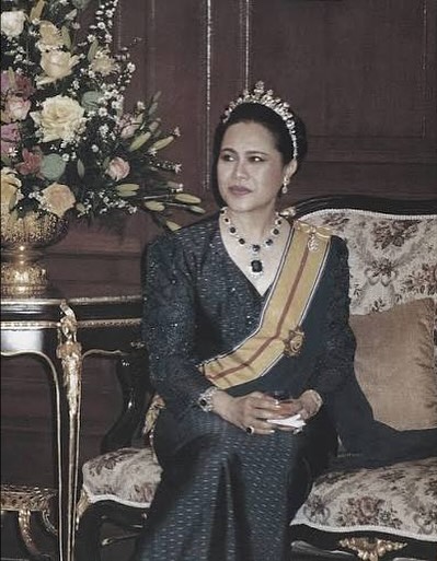 เบนซ์ - ปุณยาพร พูลพิพัฒน์