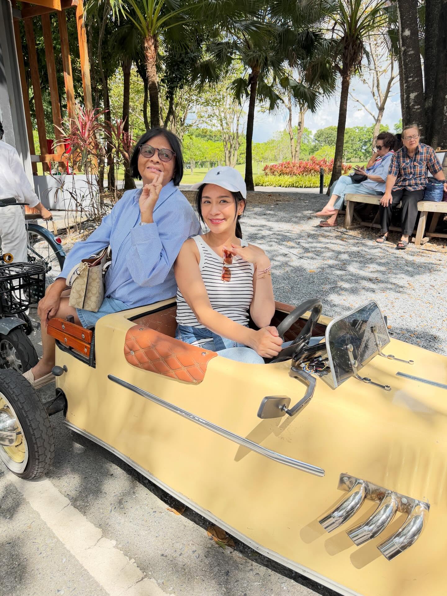 เบนซ์ - ปุณยาพร พูลพิพัฒน์