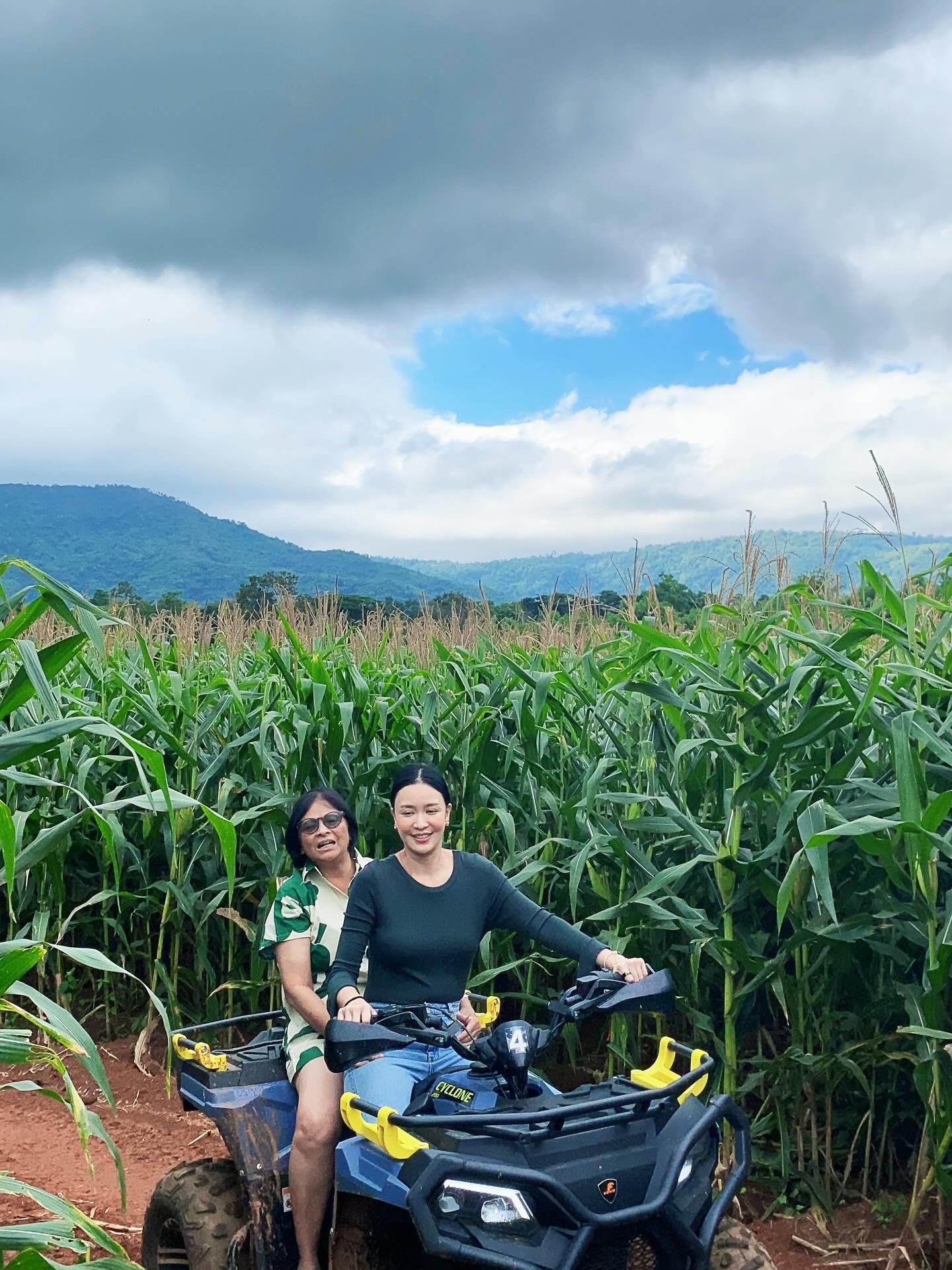 เบนซ์ - ปุณยาพร พูลพิพัฒน์