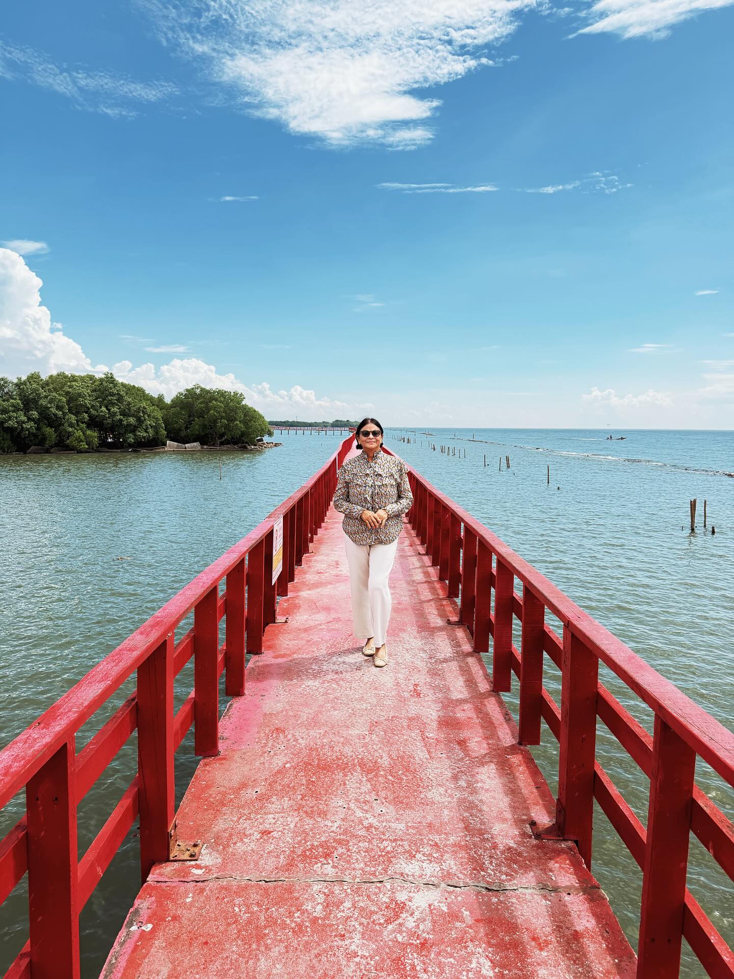 เบนซ์ - ปุณยาพร พูลพิพัฒน์