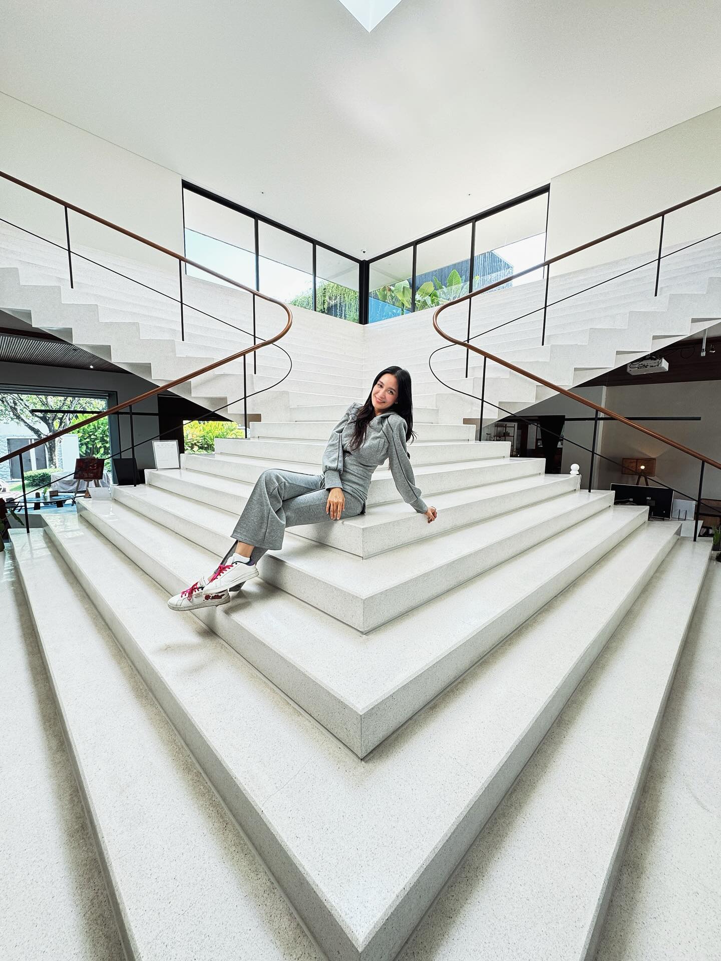 เบนซ์ - ปุณยาพร พูลพิพัฒน์