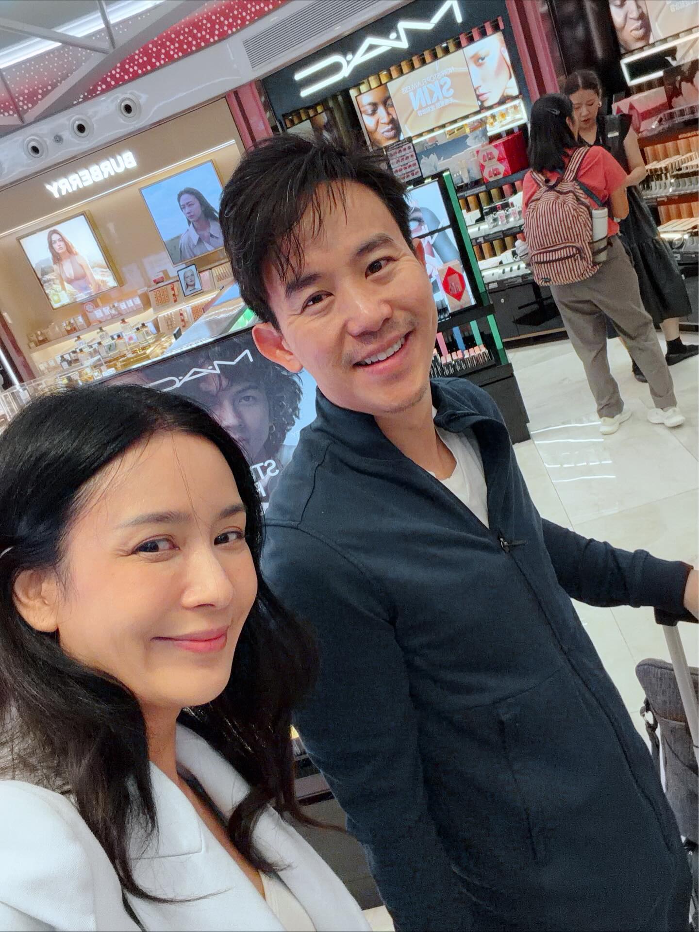 เบนซ์ - ปุณยาพร พูลพิพัฒน์