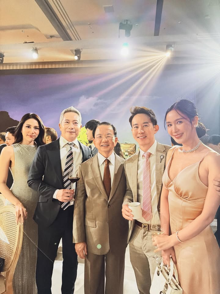 เบนซ์ - ปุณยาพร พูลพิพัฒน์