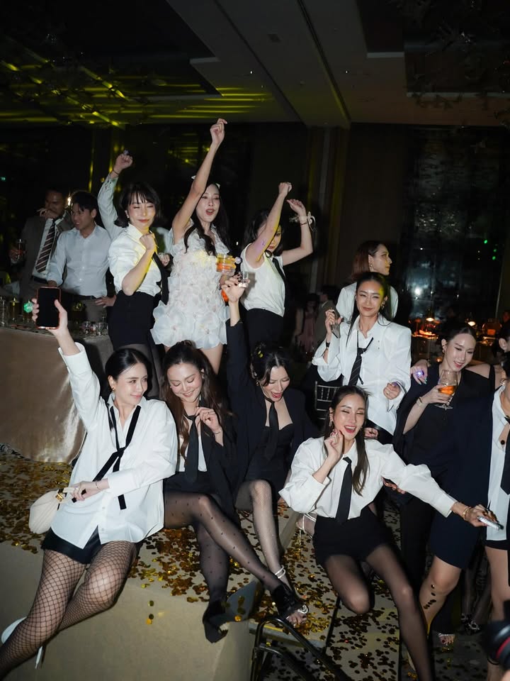 เบนซ์ - ปุณยาพร พูลพิพัฒน์