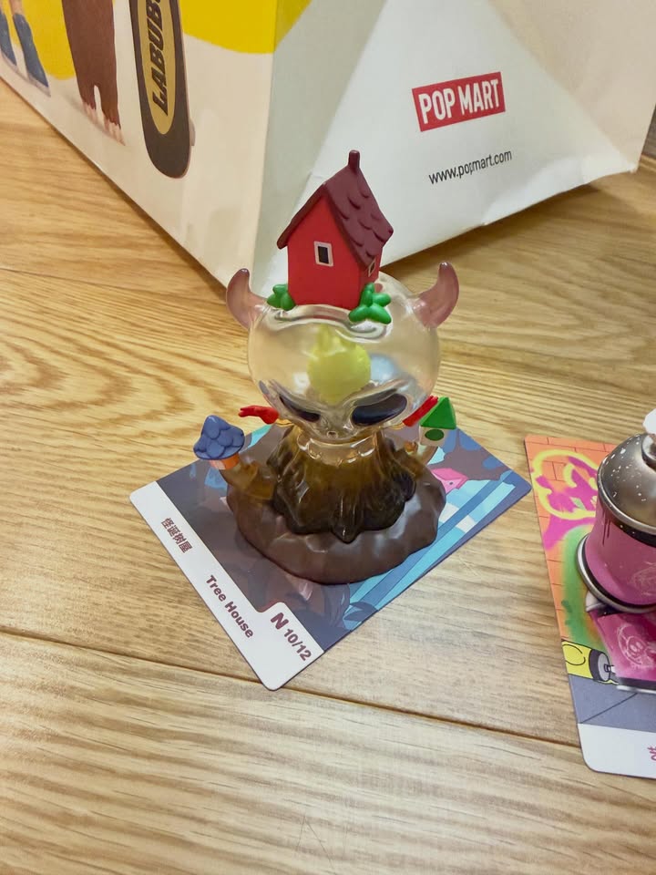 เบนซ์ - ปุณยาพร พูลพิพัฒน์