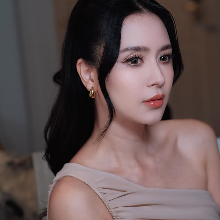 เบนซ์ - ปุณยาพร พูลพิพัฒน์