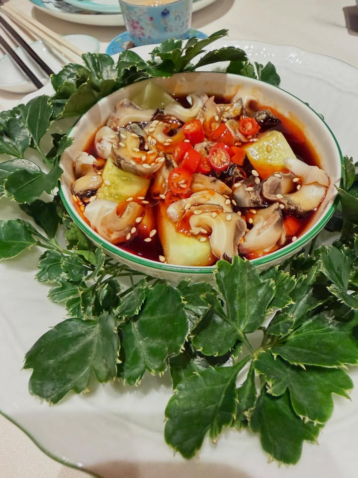 เบนซ์ - ปุณยาพร พูลพิพัฒน์