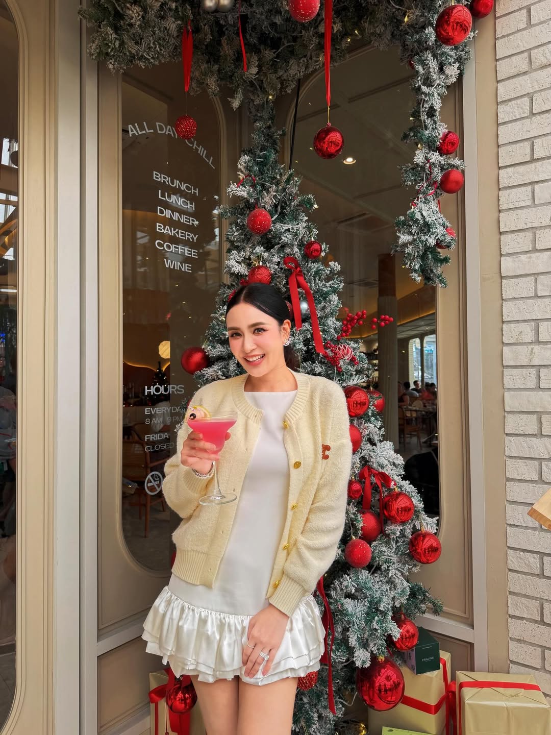 เบนซ์ - ปุณยาพร พูลพิพัฒน์