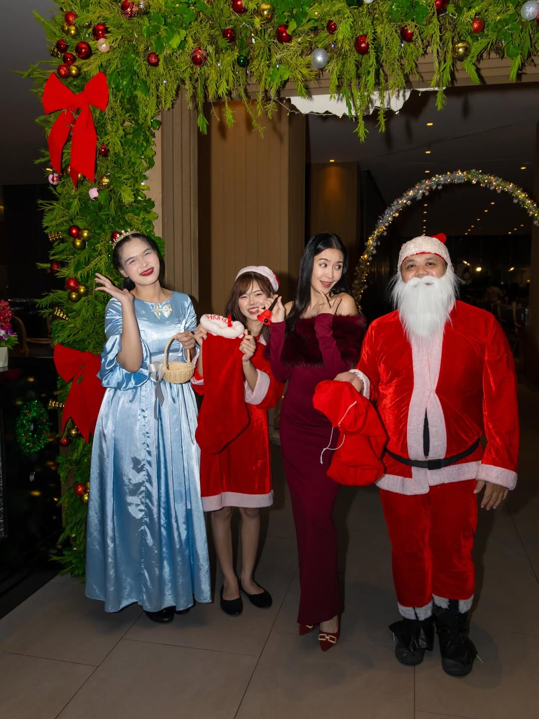 เบนซ์ - ปุณยาพร พูลพิพัฒน์