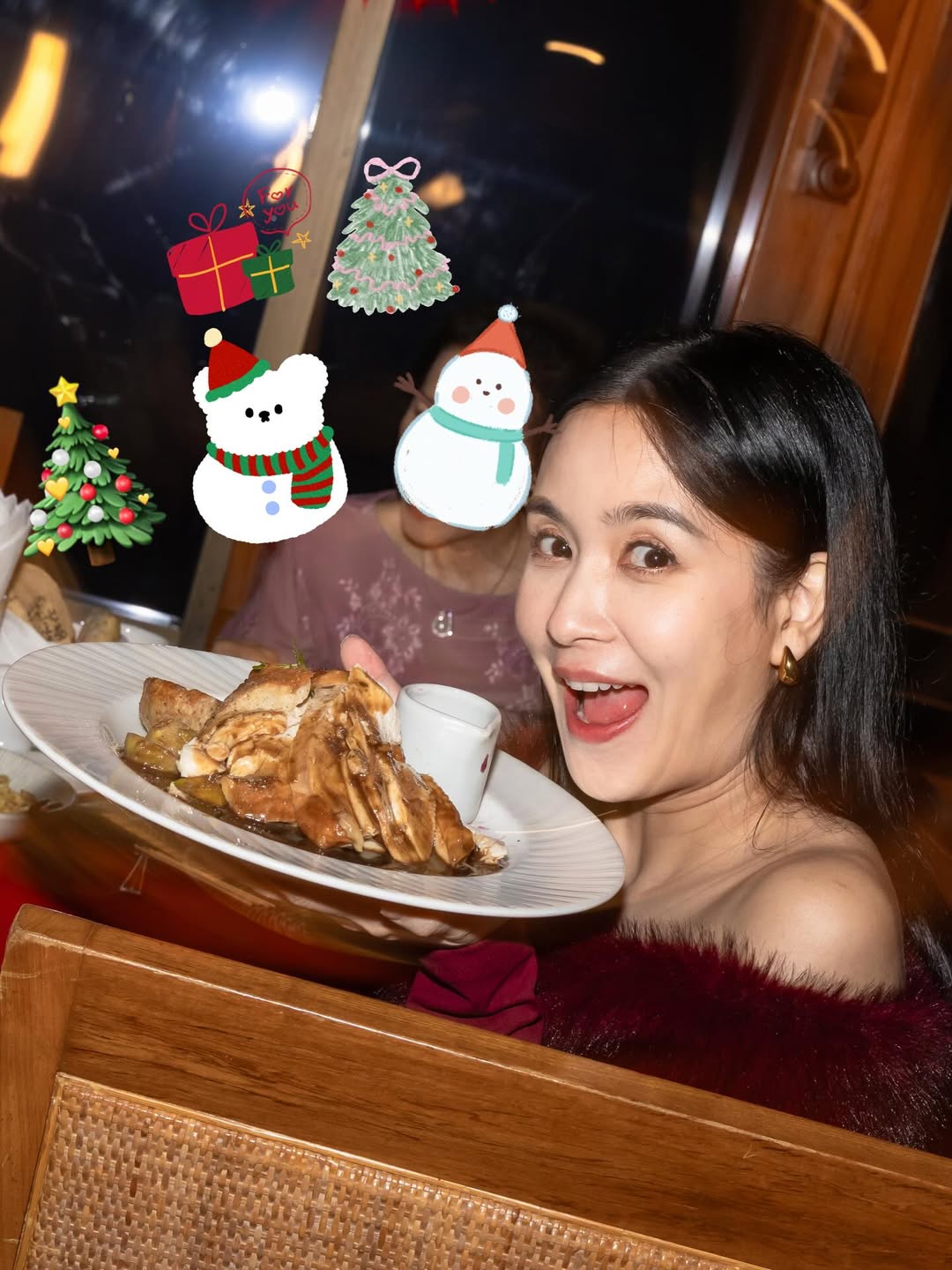 เบนซ์ - ปุณยาพร พูลพิพัฒน์