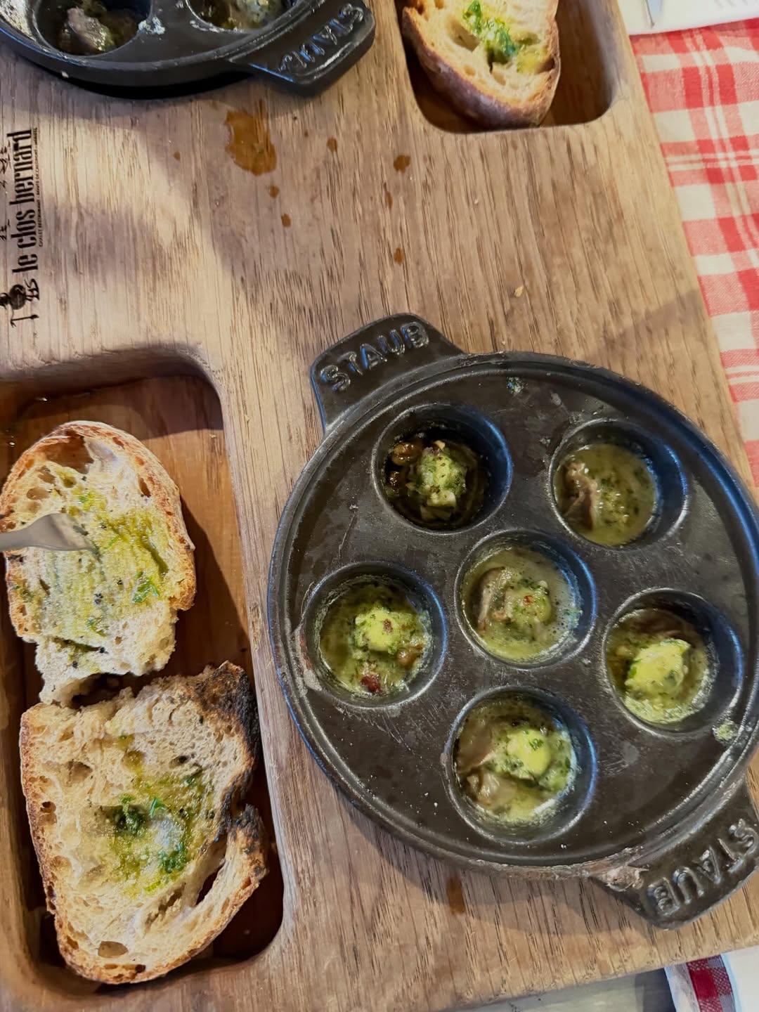 เบนซ์ - ปุณยาพร พูลพิพัฒน์