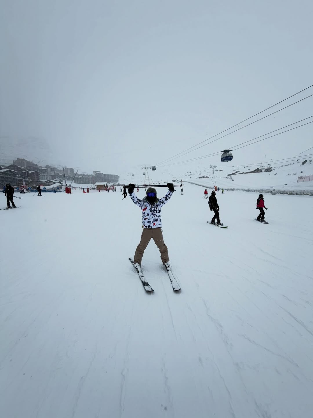เบนซ์ - ปุณยาพร พูลพิพัฒน์