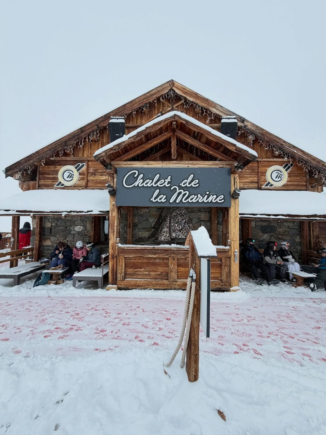 เบนซ์ - ปุณยาพร พูลพิพัฒน์