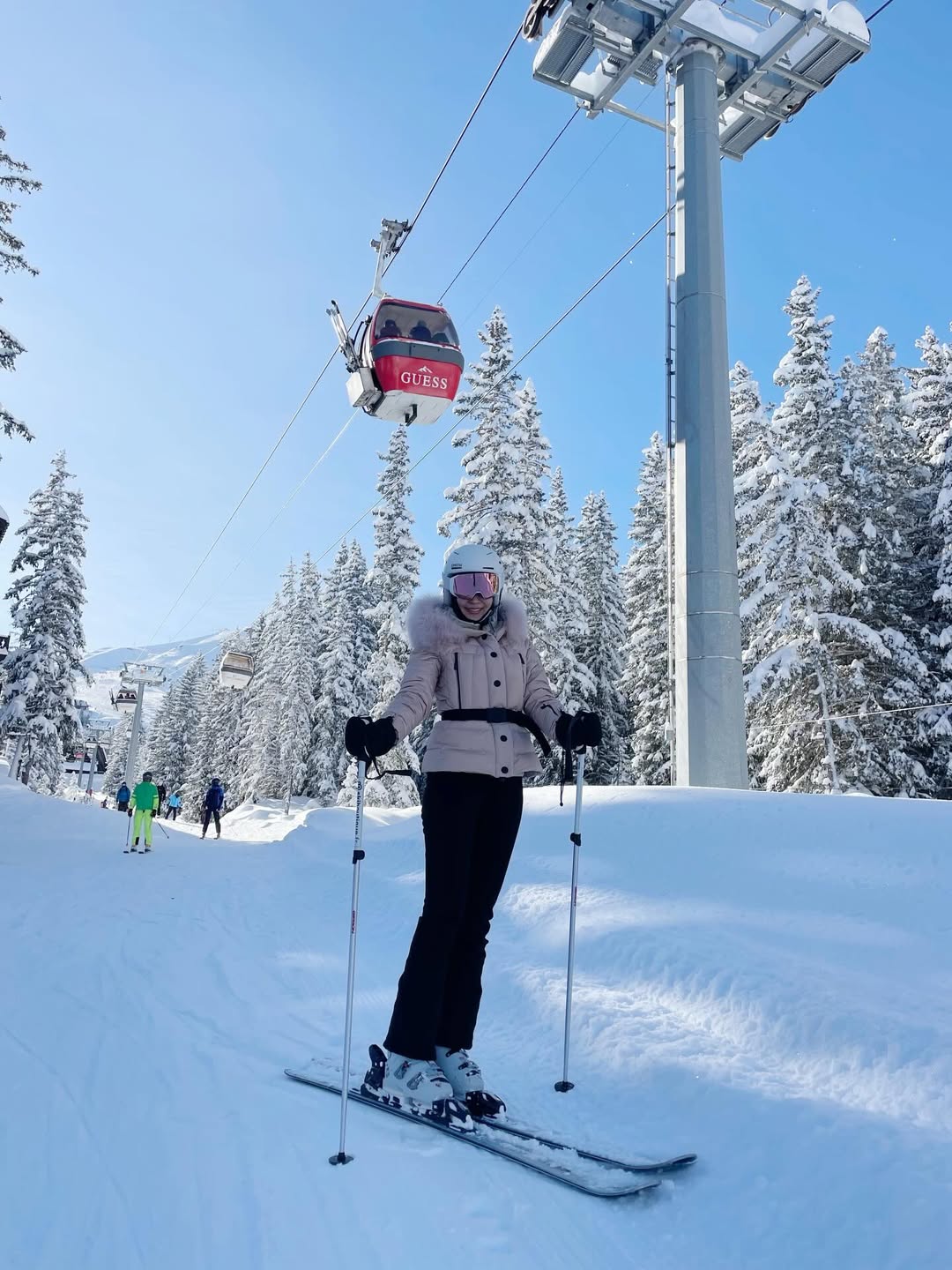 เบนซ์ - ปุณยาพร พูลพิพัฒน์