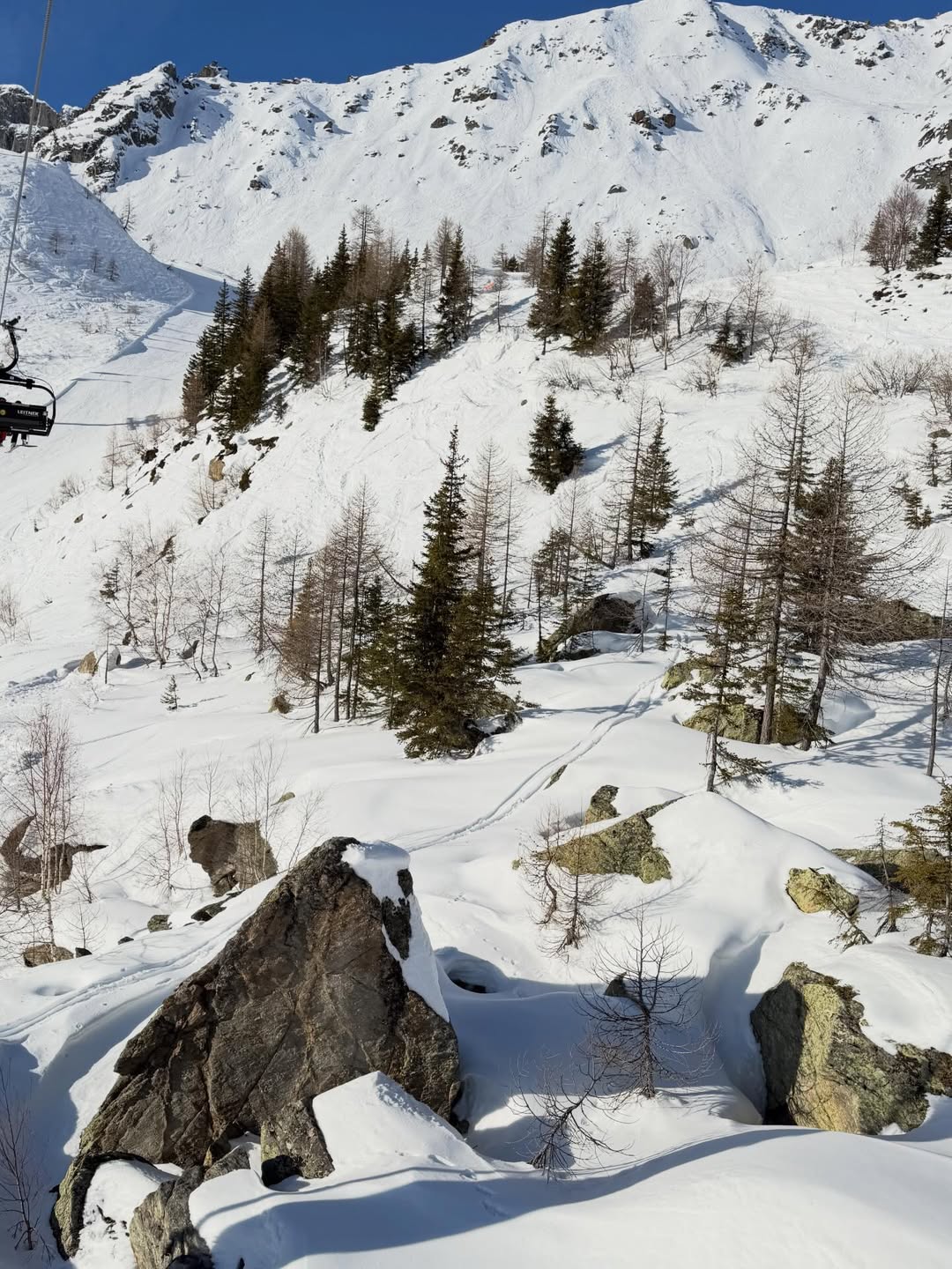 เบนซ์ - ปุณยาพร พูลพิพัฒน์