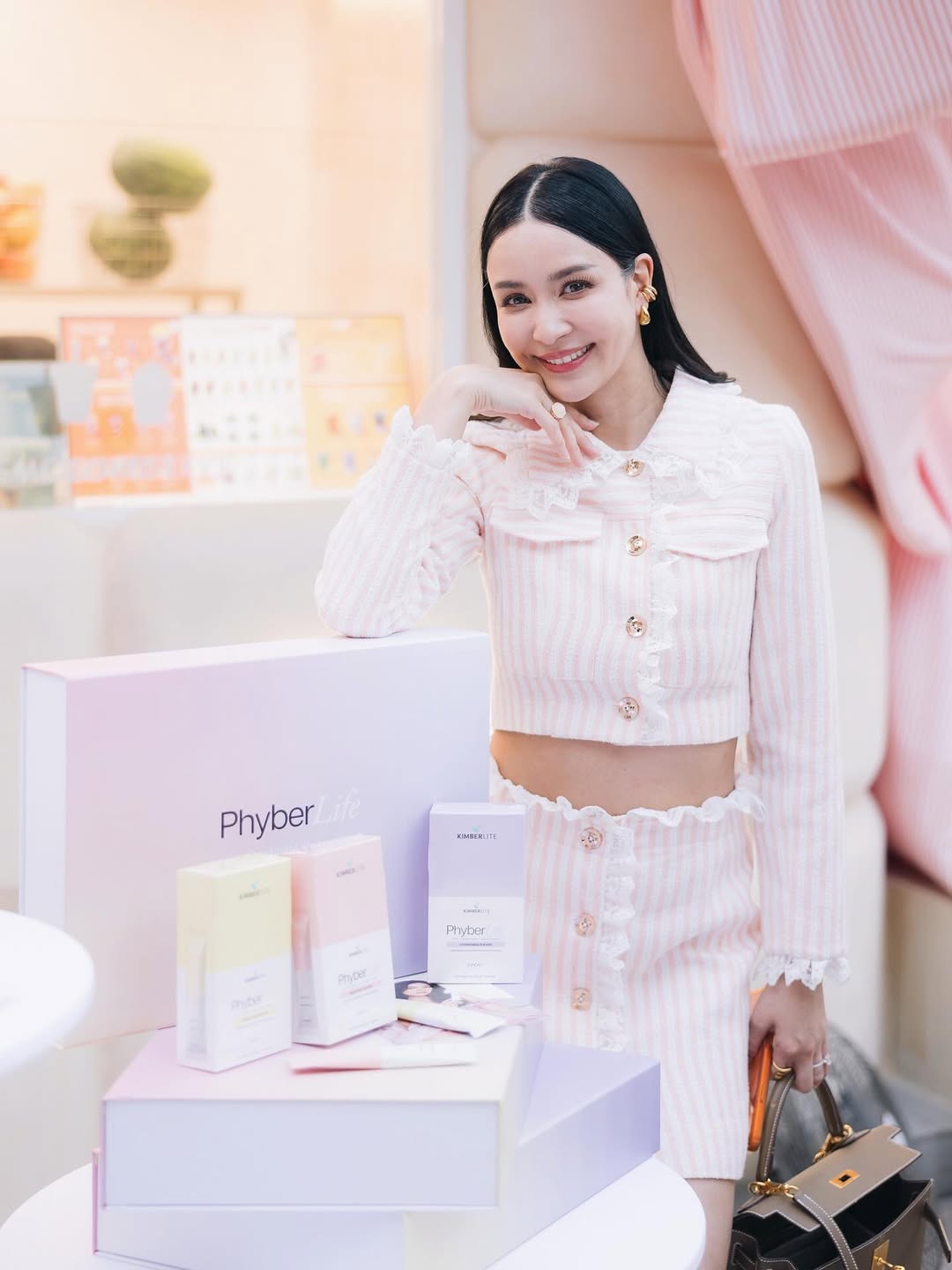 เบนซ์ - ปุณยาพร พูลพิพัฒน์