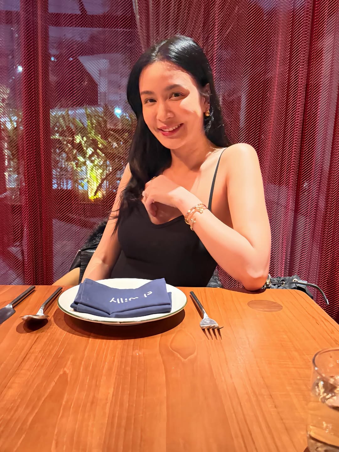 เบนซ์ - ปุณยาพร พูลพิพัฒน์