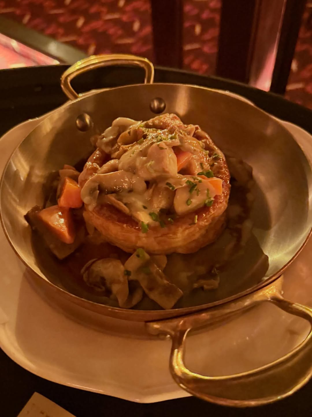 เบนซ์ - ปุณยาพร พูลพิพัฒน์