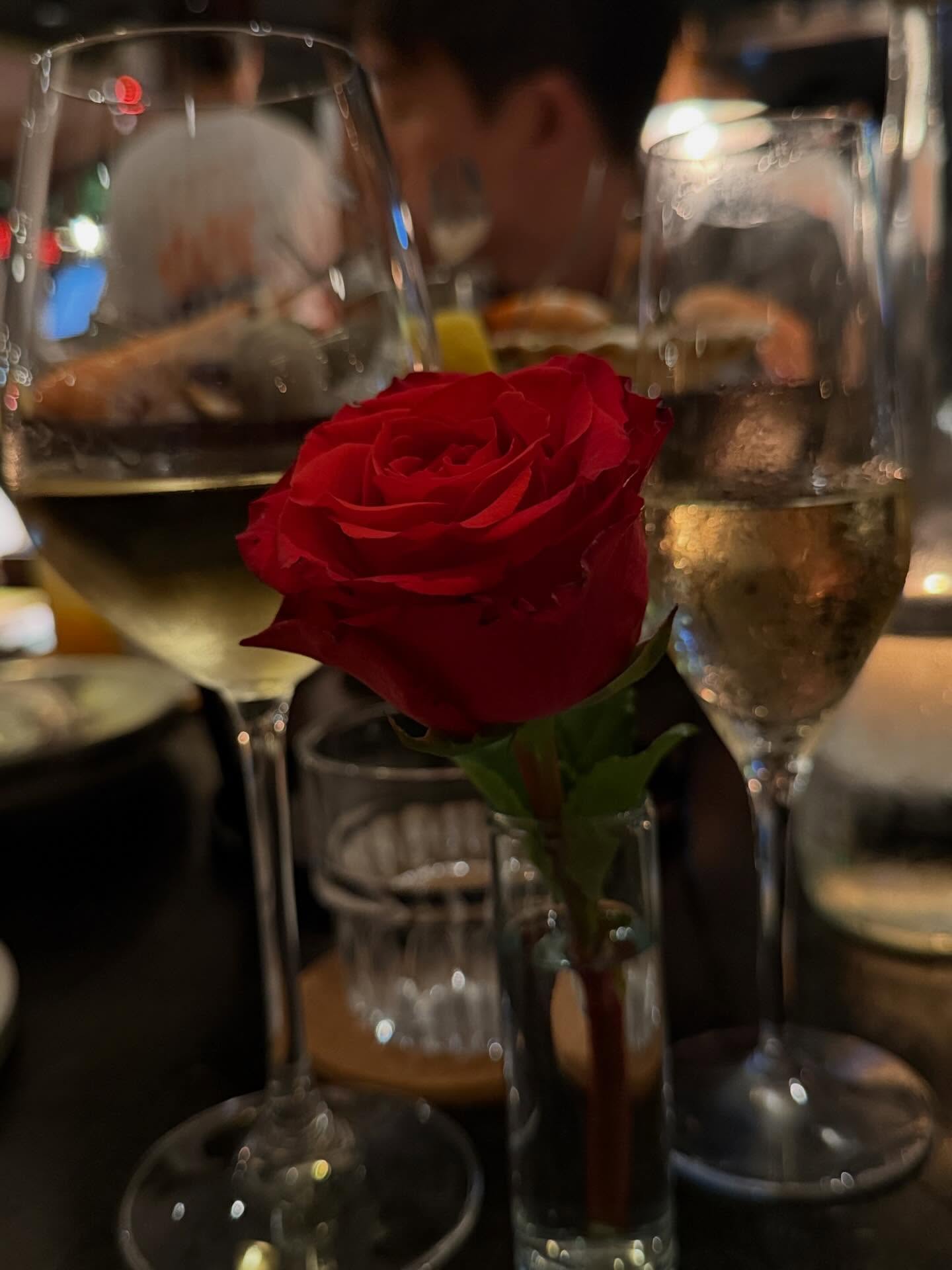 เบนซ์ - ปุณยาพร พูลพิพัฒน์