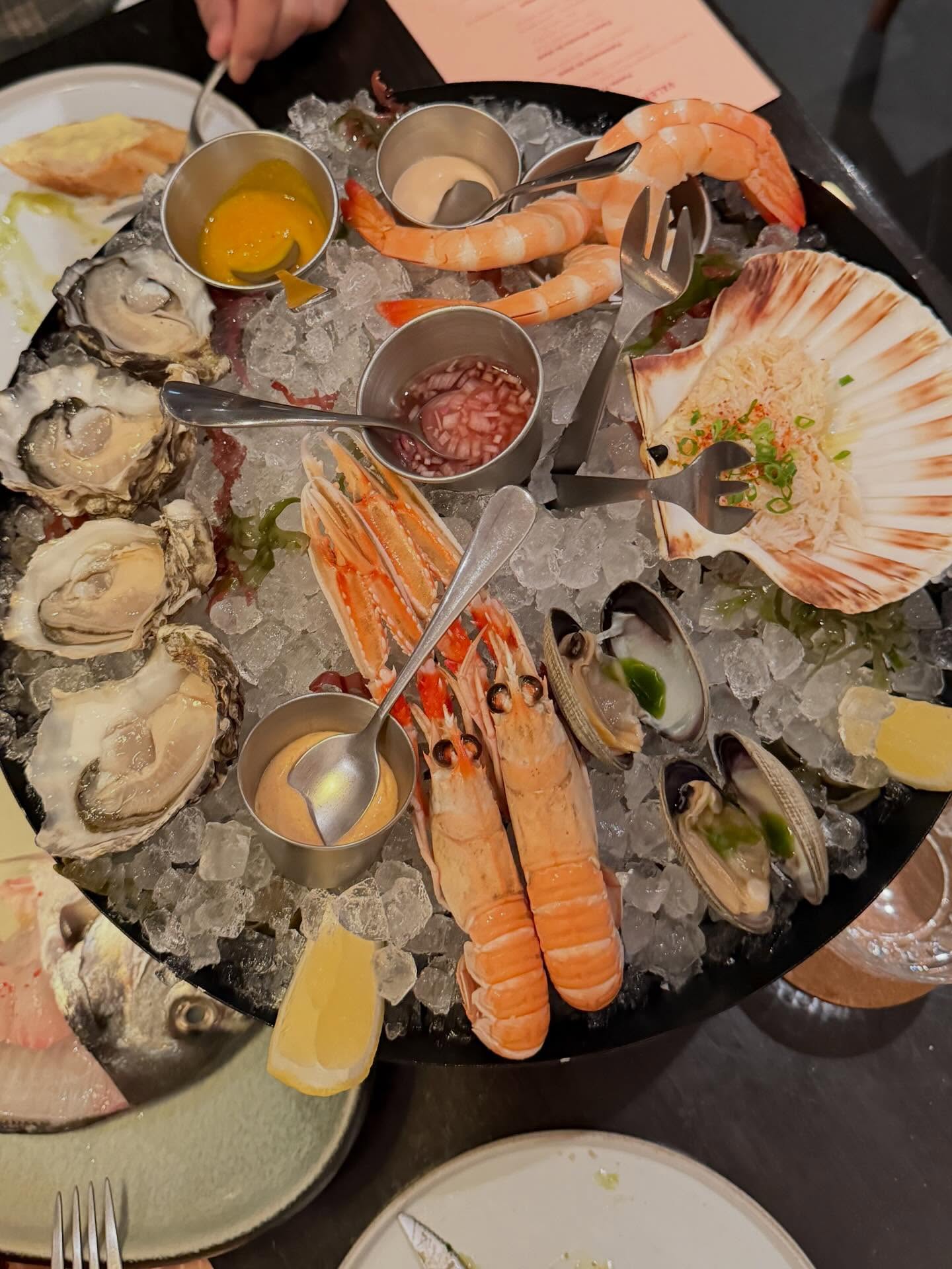 เบนซ์ - ปุณยาพร พูลพิพัฒน์