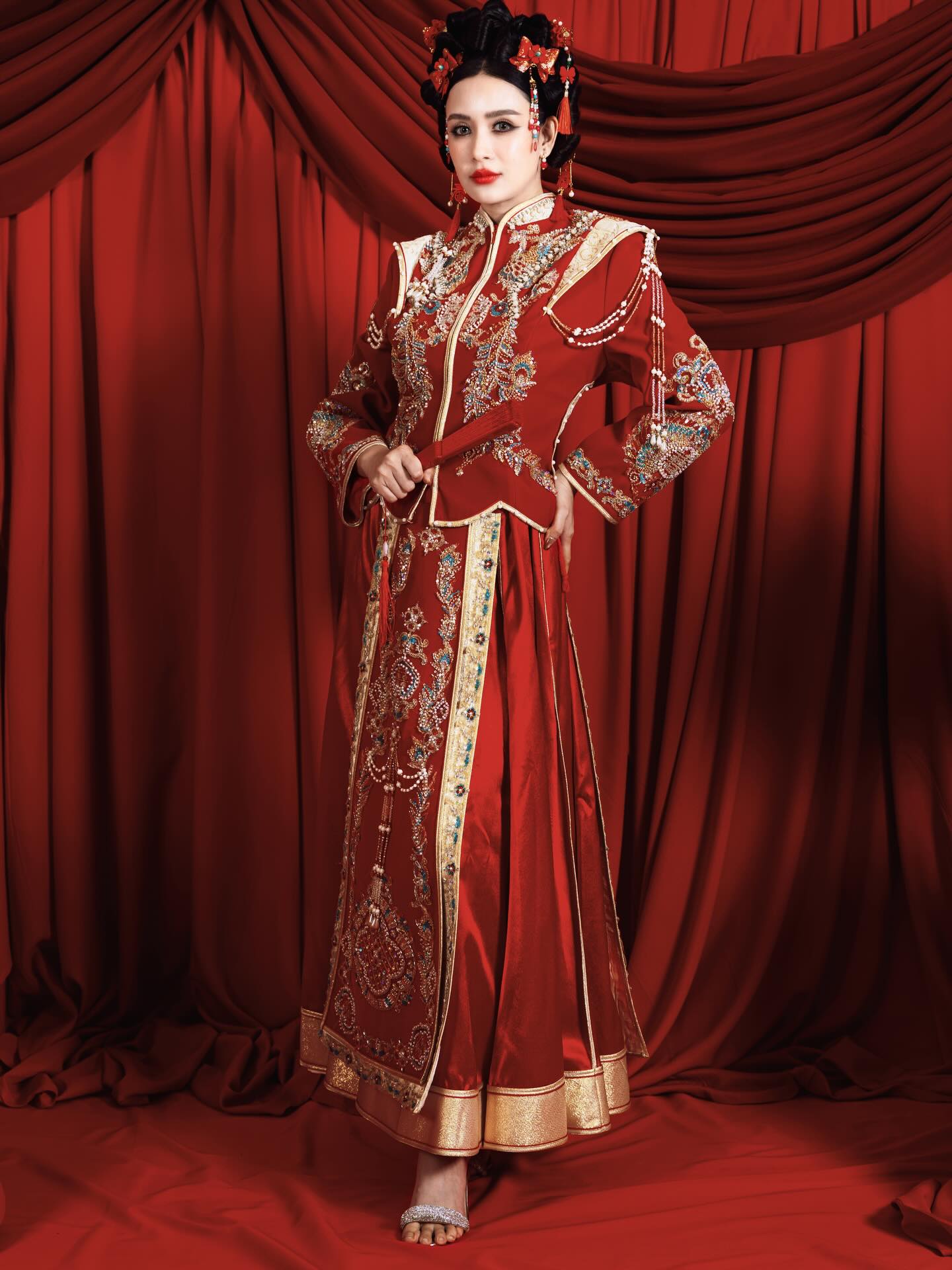 เบนซ์ - ปุณยาพร พูลพิพัฒน์