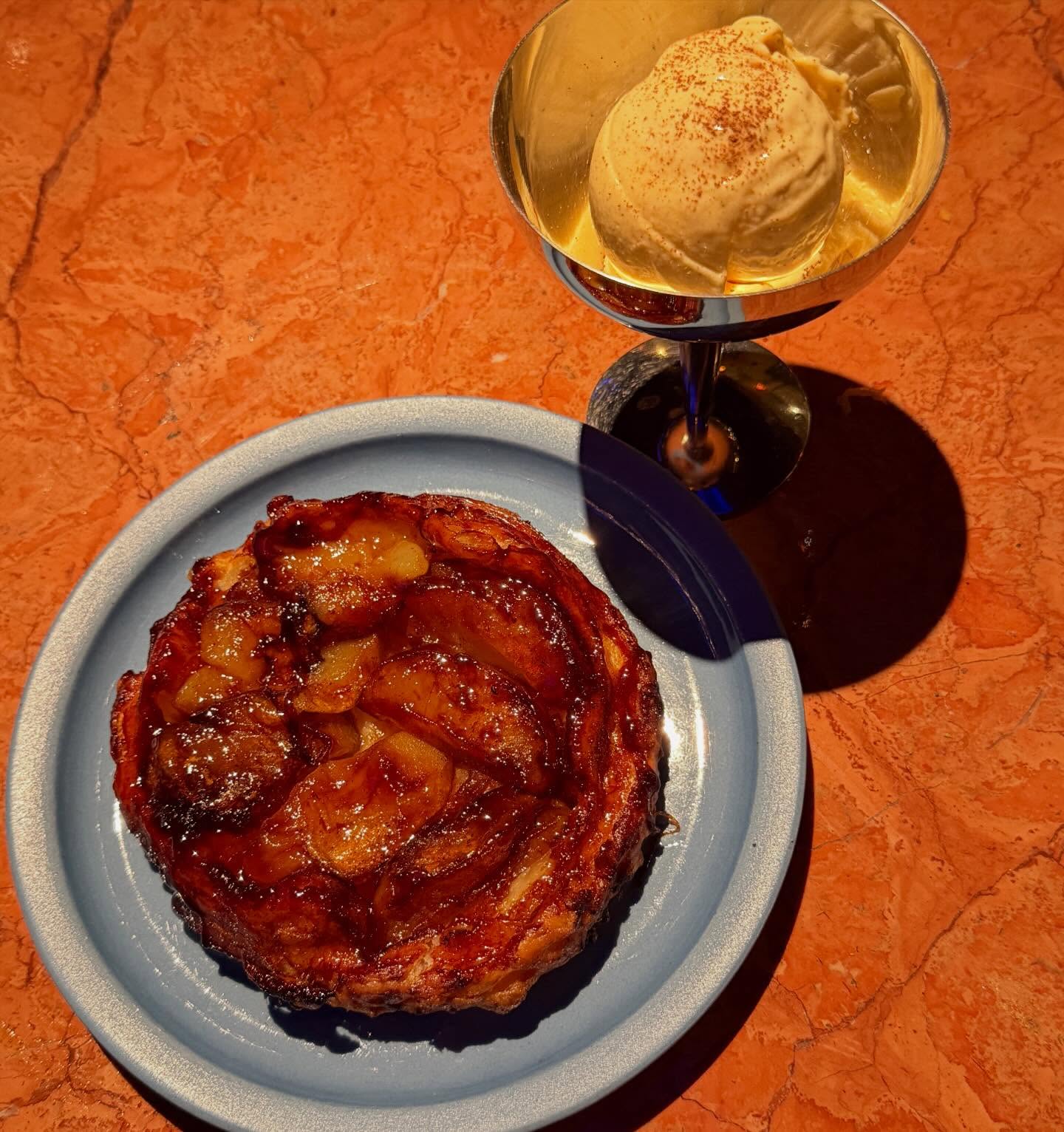 เบนซ์ - ปุณยาพร พูลพิพัฒน์