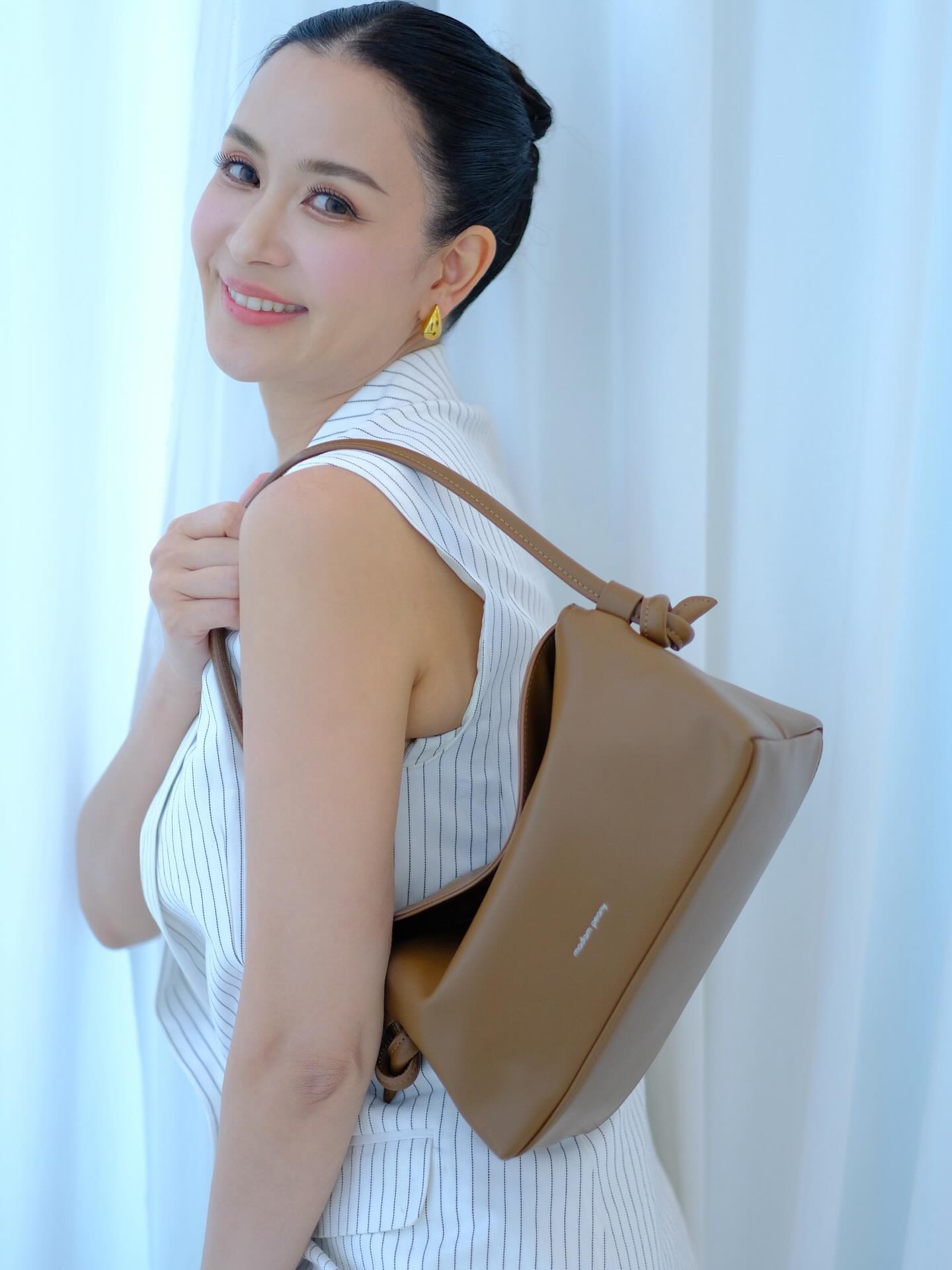 เบนซ์ - ปุณยาพร พูลพิพัฒน์