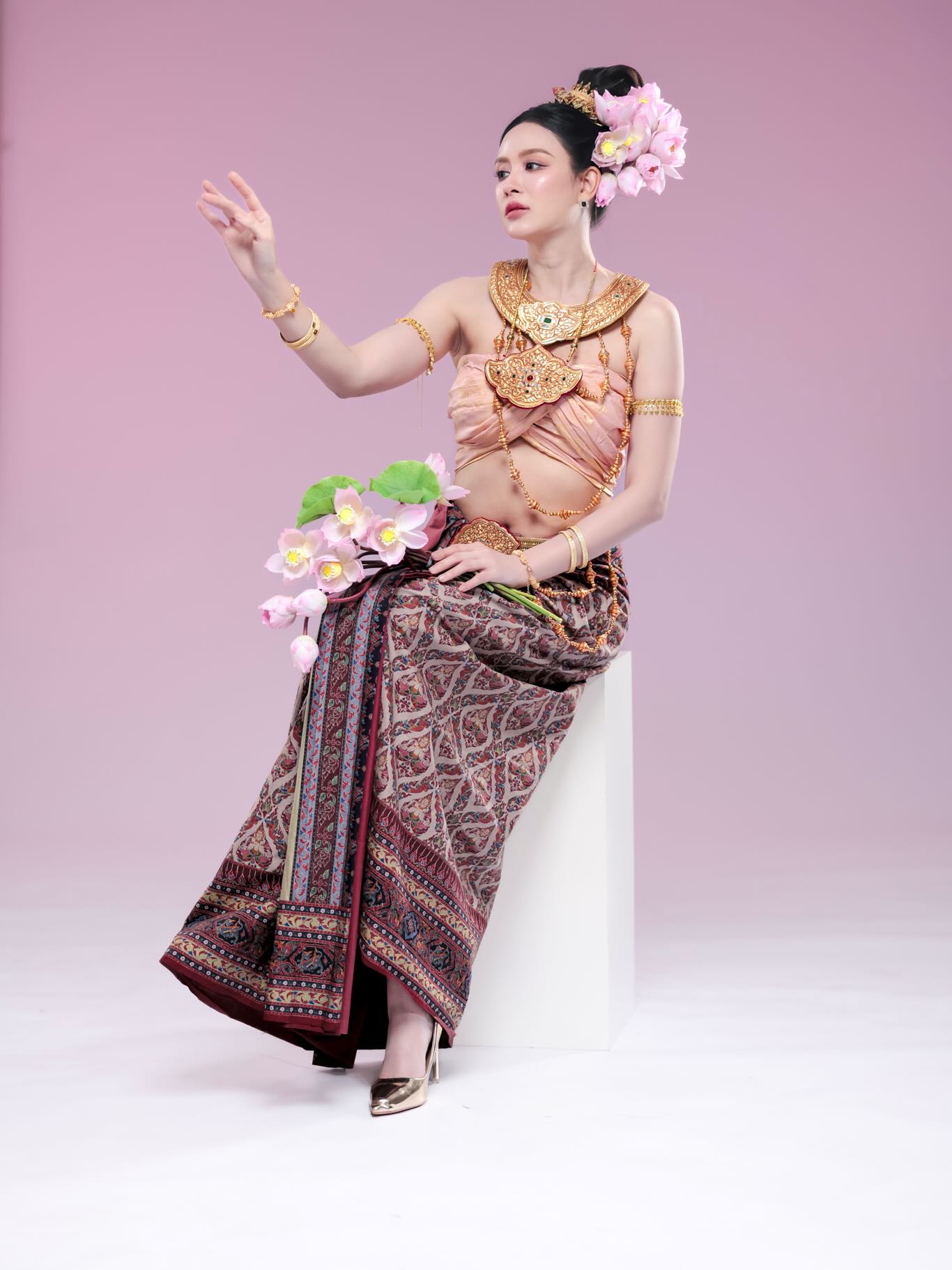 เบนซ์ - ปุณยาพร พูลพิพัฒน์