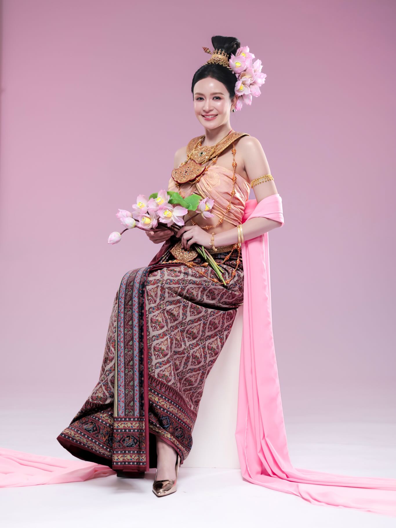 เบนซ์ - ปุณยาพร พูลพิพัฒน์