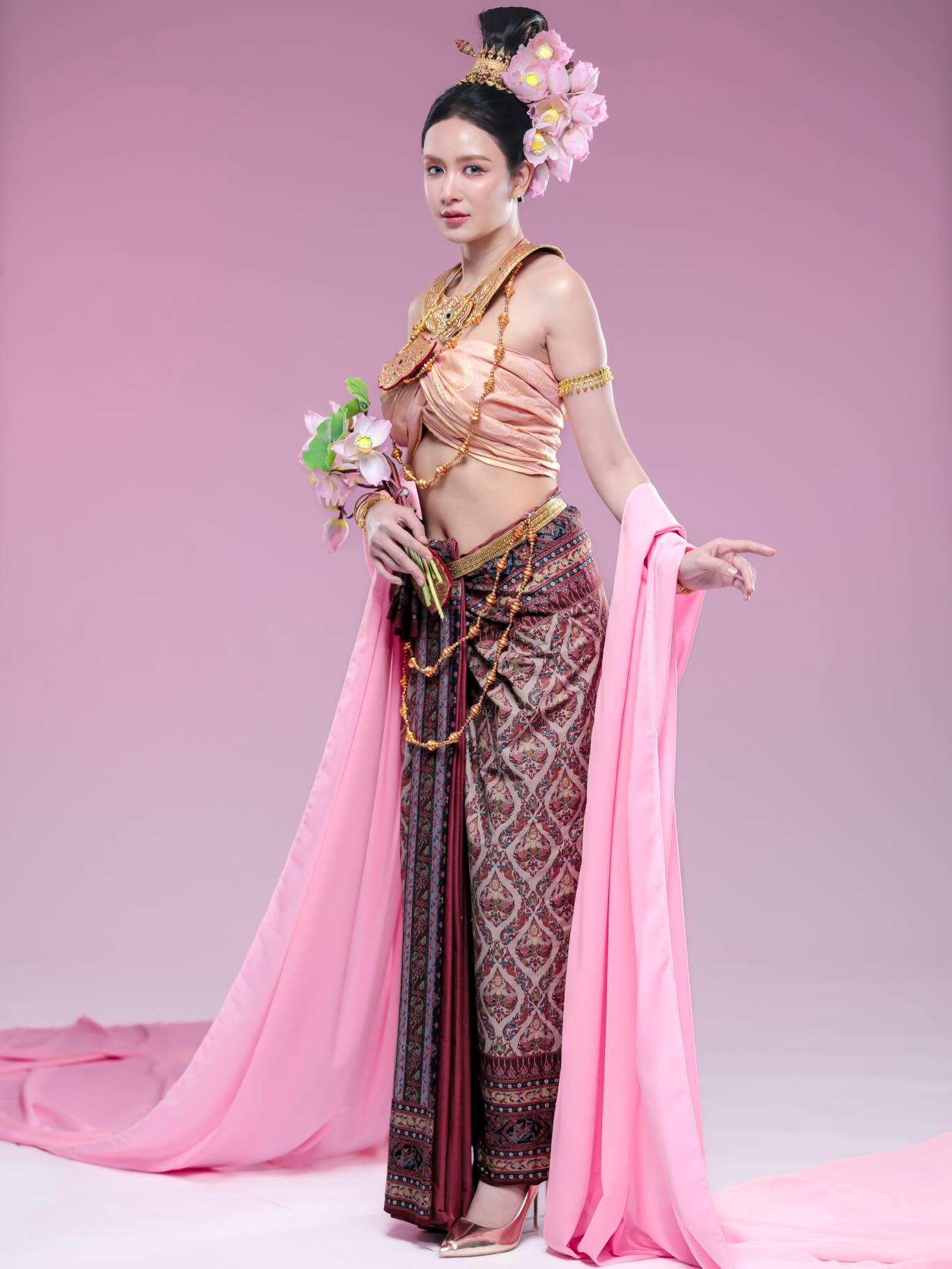 เบนซ์ - ปุณยาพร พูลพิพัฒน์