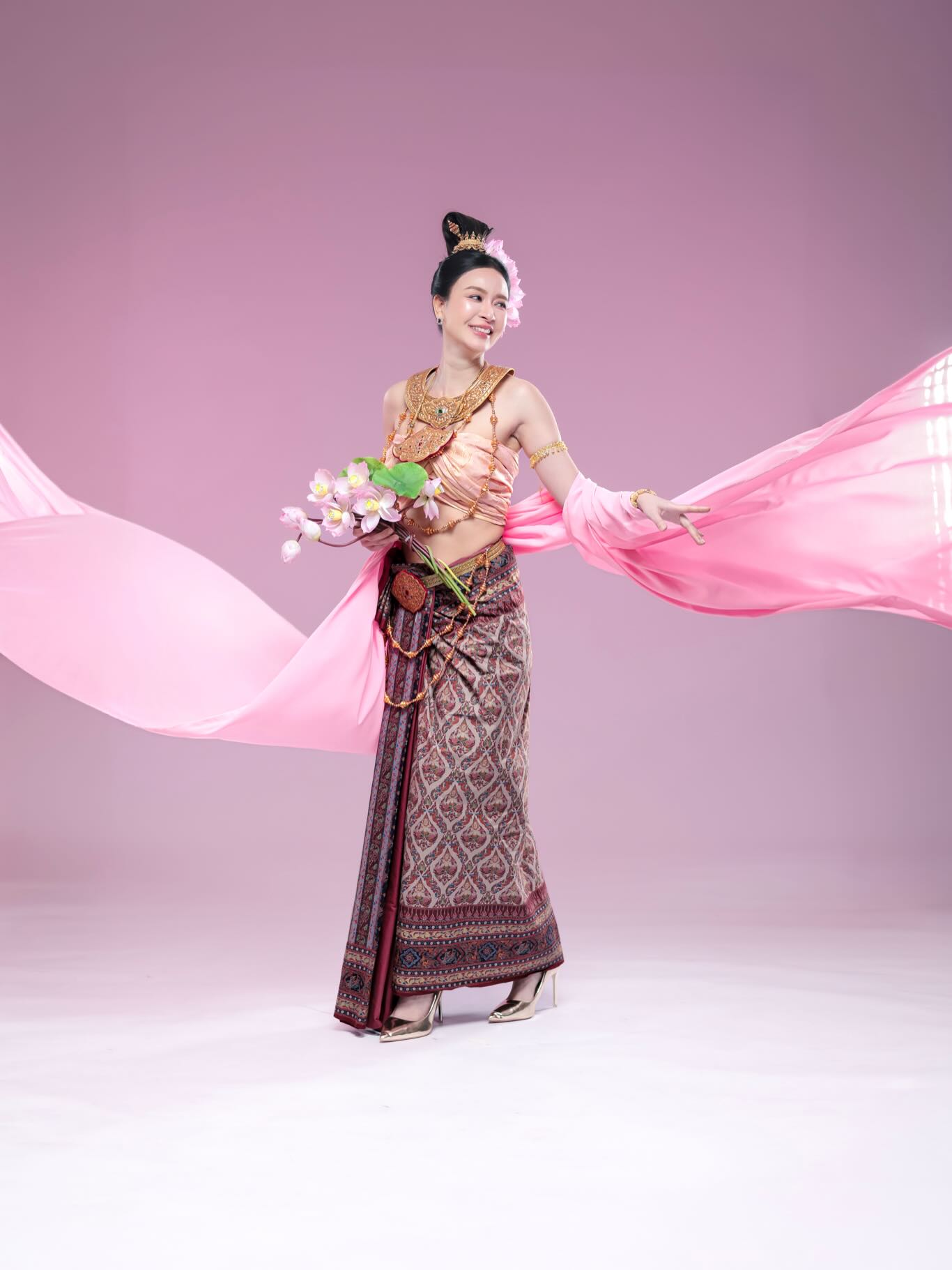 เบนซ์ - ปุณยาพร พูลพิพัฒน์