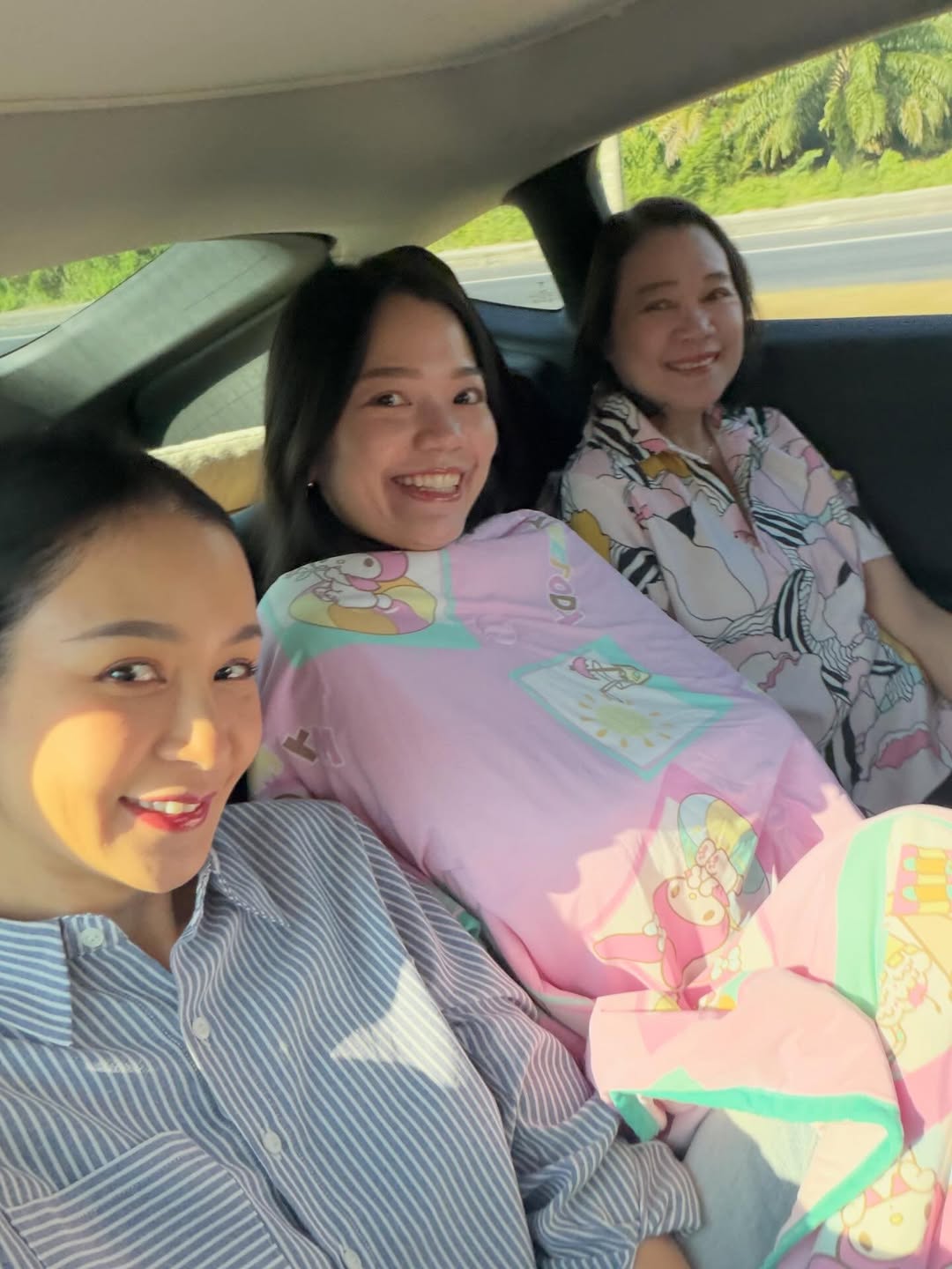 เบนซ์ - ปุณยาพร พูลพิพัฒน์