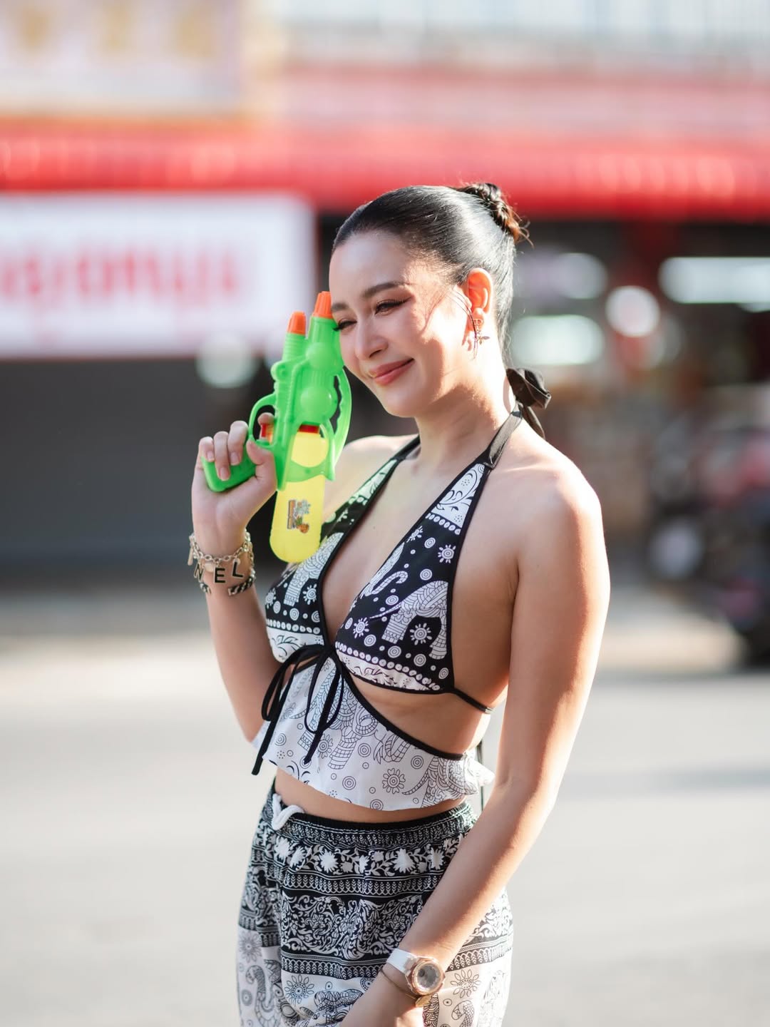 เบนซ์ - ปุณยาพร พูลพิพัฒน์