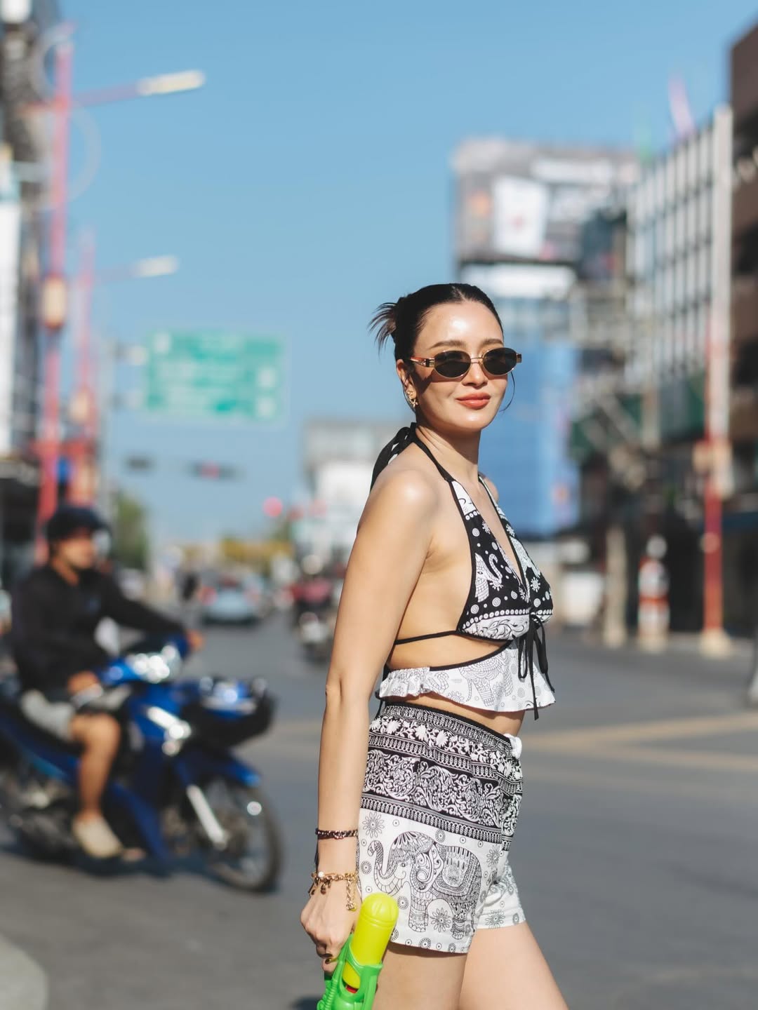 เบนซ์ - ปุณยาพร พูลพิพัฒน์