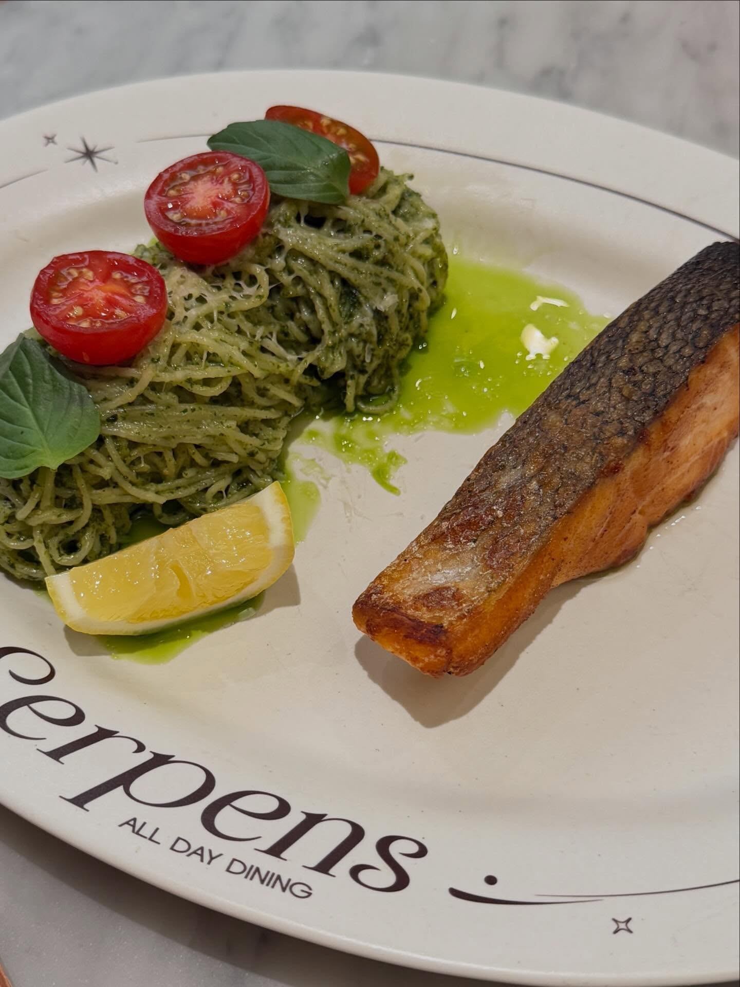 เบนซ์ - ปุณยาพร พูลพิพัฒน์