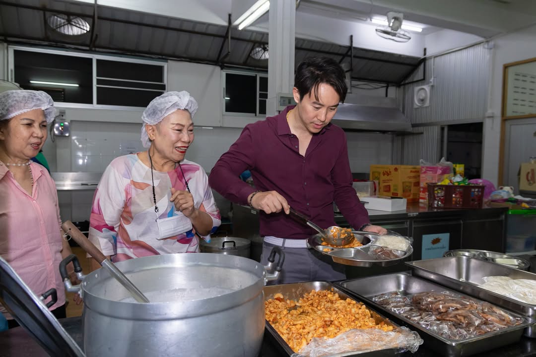 เบนซ์ - ปุณยาพร พูลพิพัฒน์