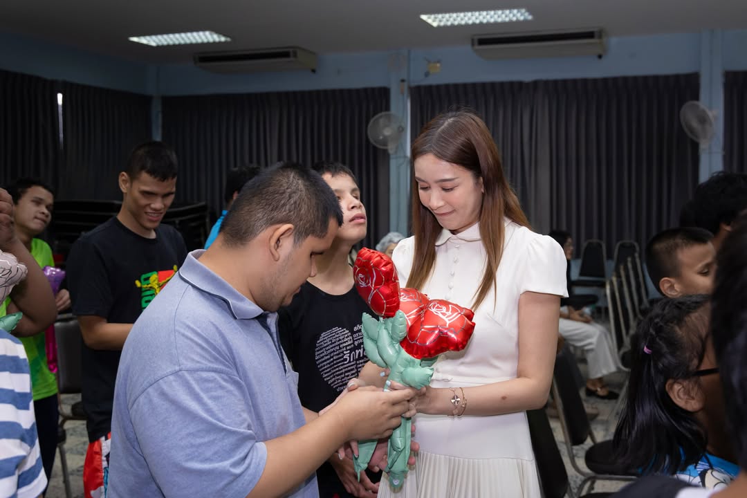 เบนซ์ - ปุณยาพร พูลพิพัฒน์