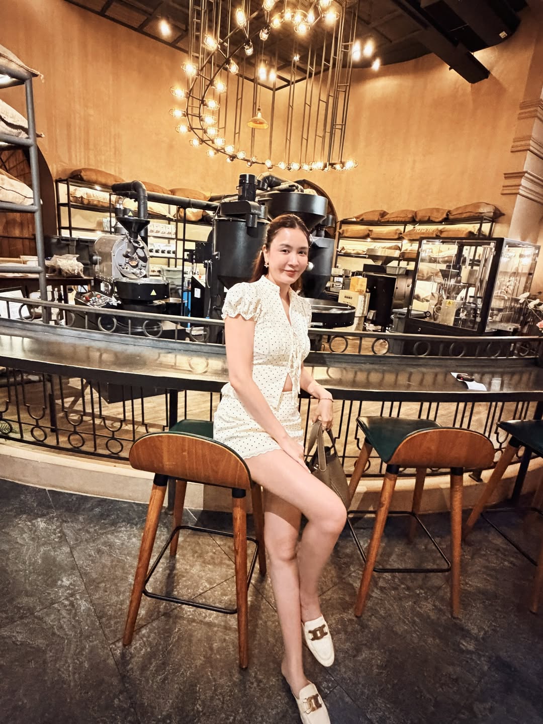 เบนซ์ - ปุณยาพร พูลพิพัฒน์