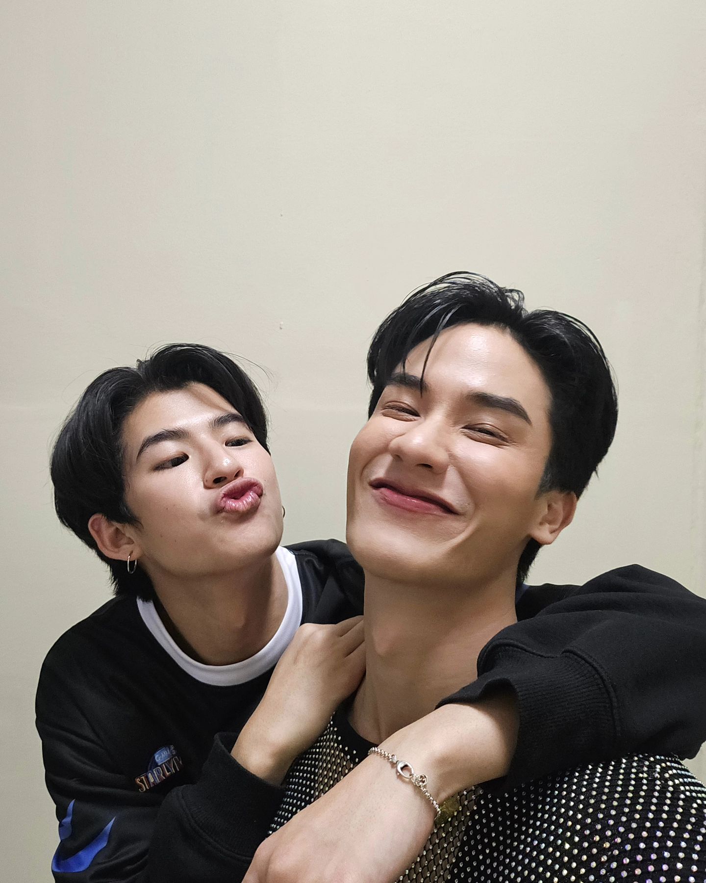 เต - ตะวัน วิหครัตน์