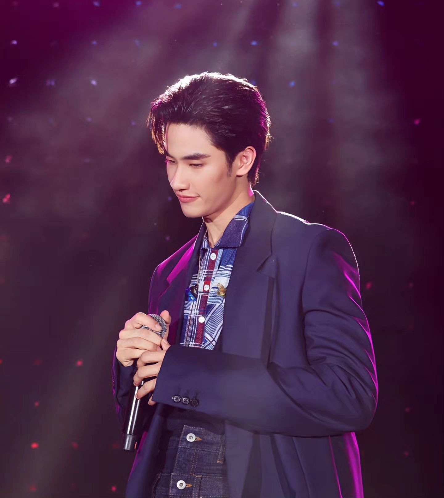 เต - ตะวัน วิหครัตน์