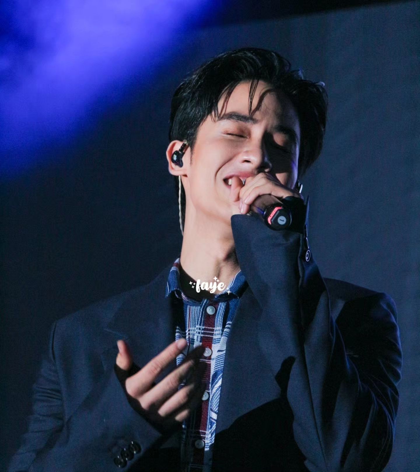 เต - ตะวัน วิหครัตน์