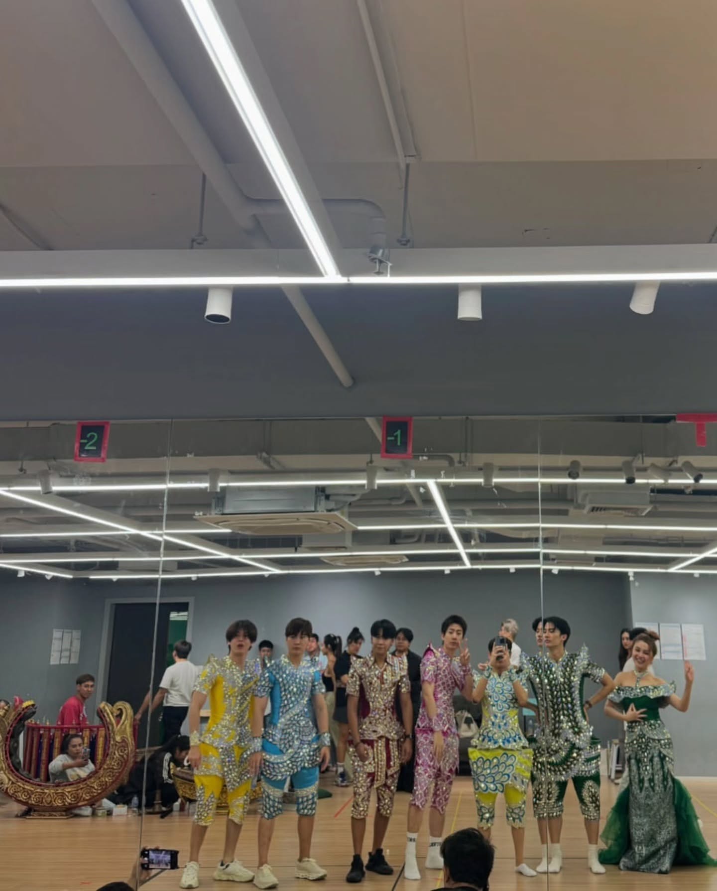 เต - ตะวัน วิหครัตน์