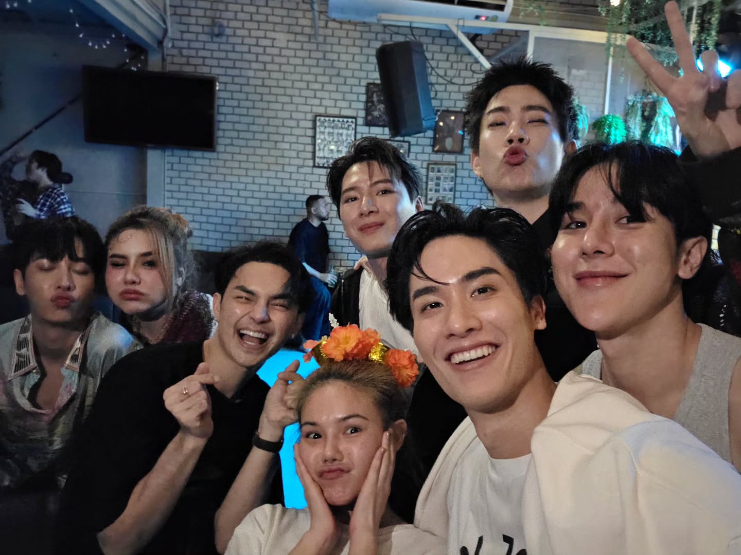 เต - ตะวัน วิหครัตน์