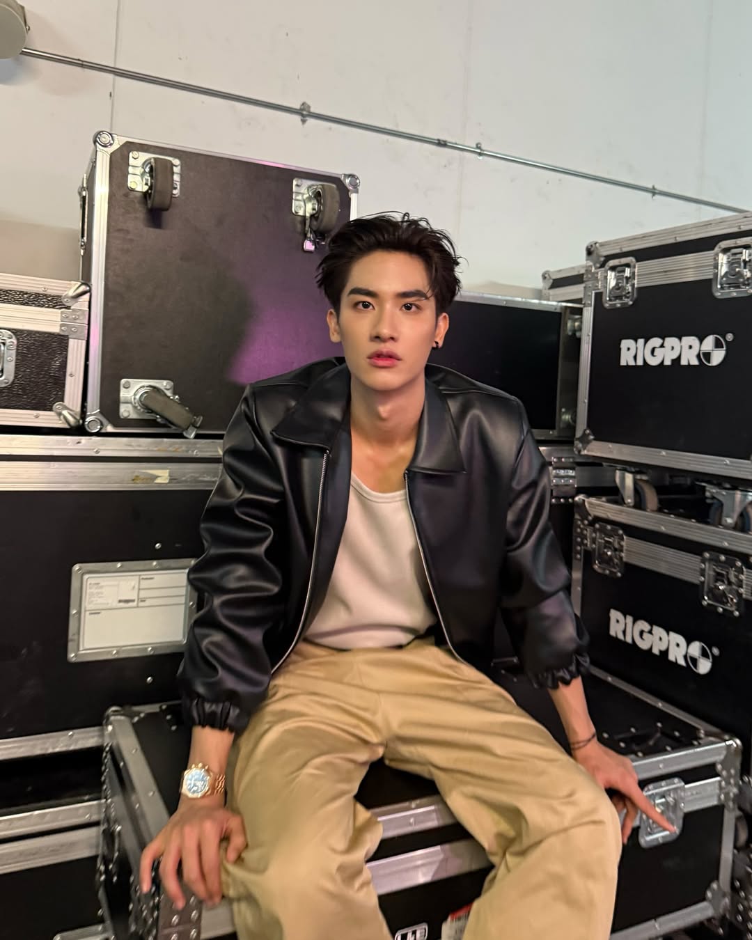 เต - ตะวัน วิหครัตน์